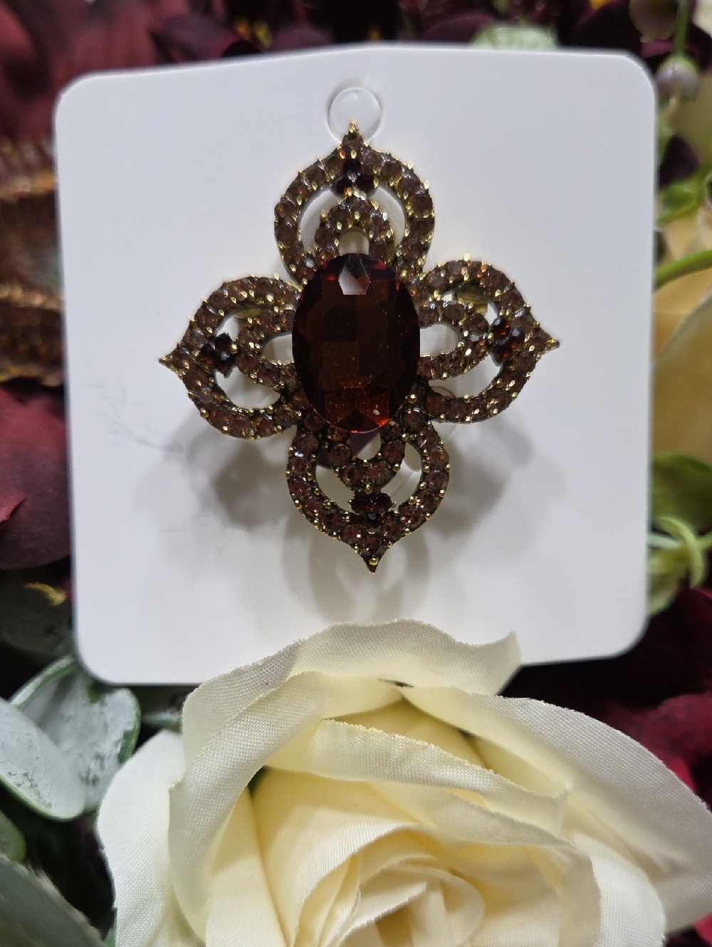 Vintage-Inspired Brown Crystal Floral Statement Brooch